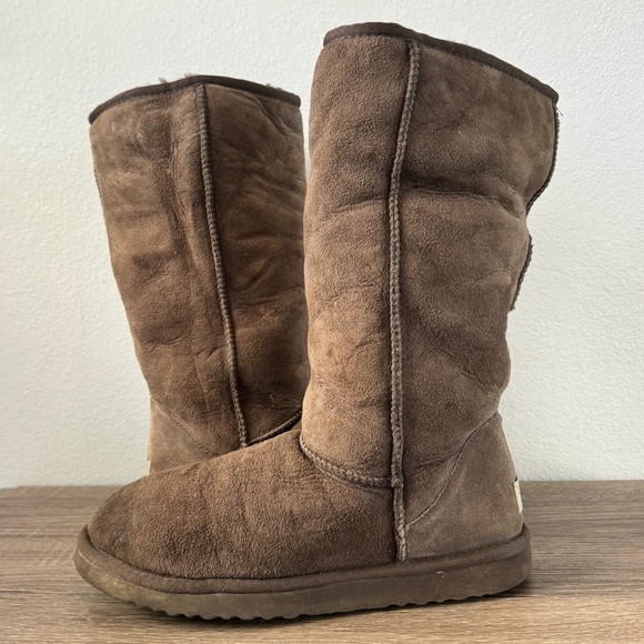 UGG Classic Tall Boots, Chocolate Brown, Size 9 - Picture 5 of 6
